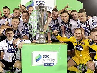 Preview: Dundalk and Cork batt...